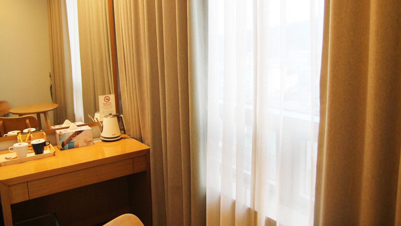 Mohenic Hotel Seoul Myeongdong Buitenkant foto