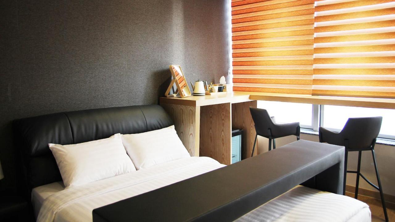Mohenic Hotel Seoul Myeongdong Buitenkant foto