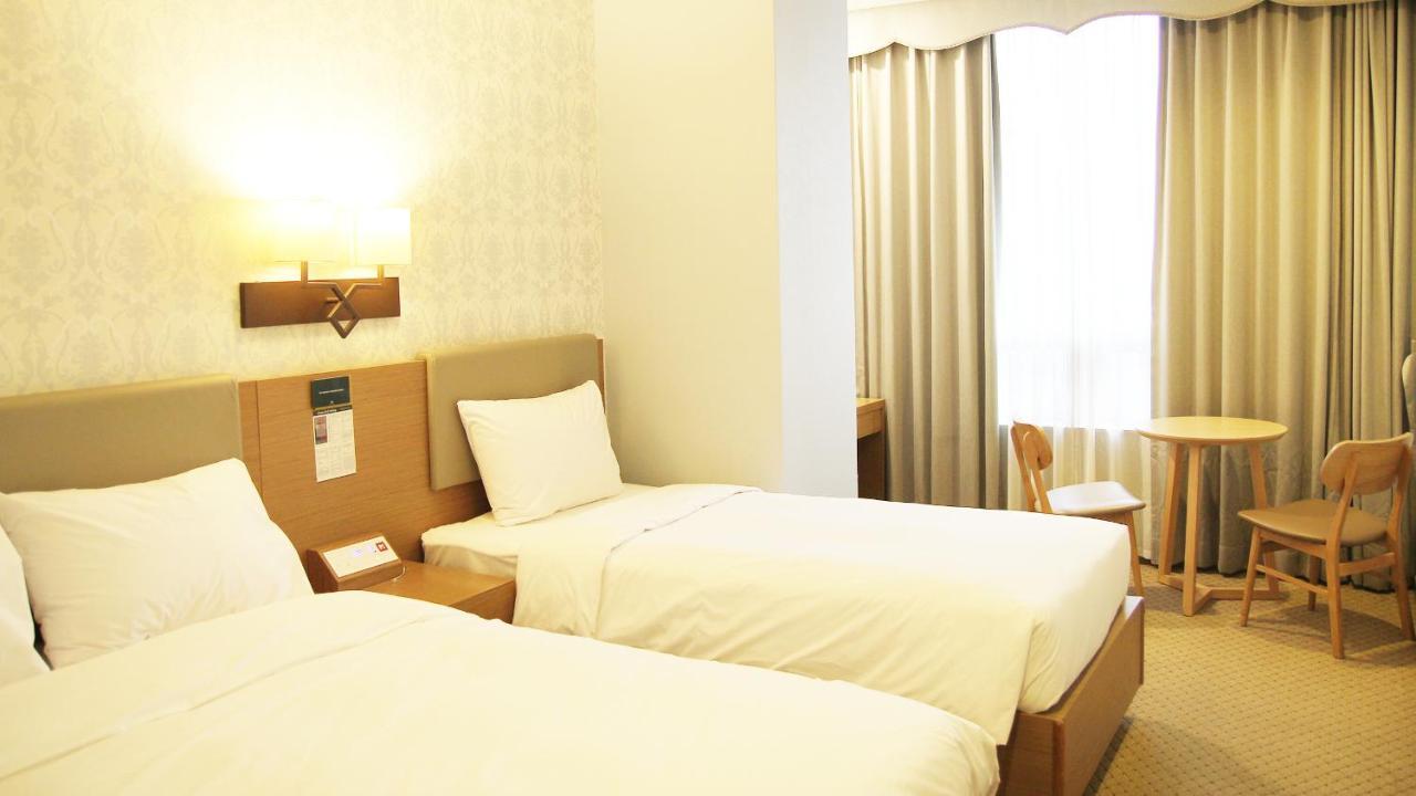 Mohenic Hotel Seoul Myeongdong Buitenkant foto